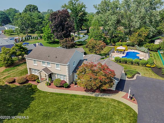 2nd image of 124 Princess Anne Drive