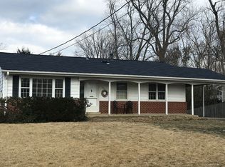 3929 Lincolnshire St, Annandale, VA 22003