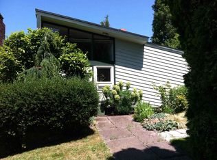 4338 NE 44th St, Seattle, WA 98105