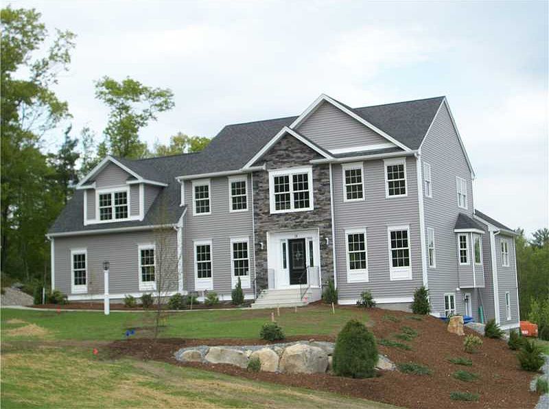1st image of 14 Longbrook Dr