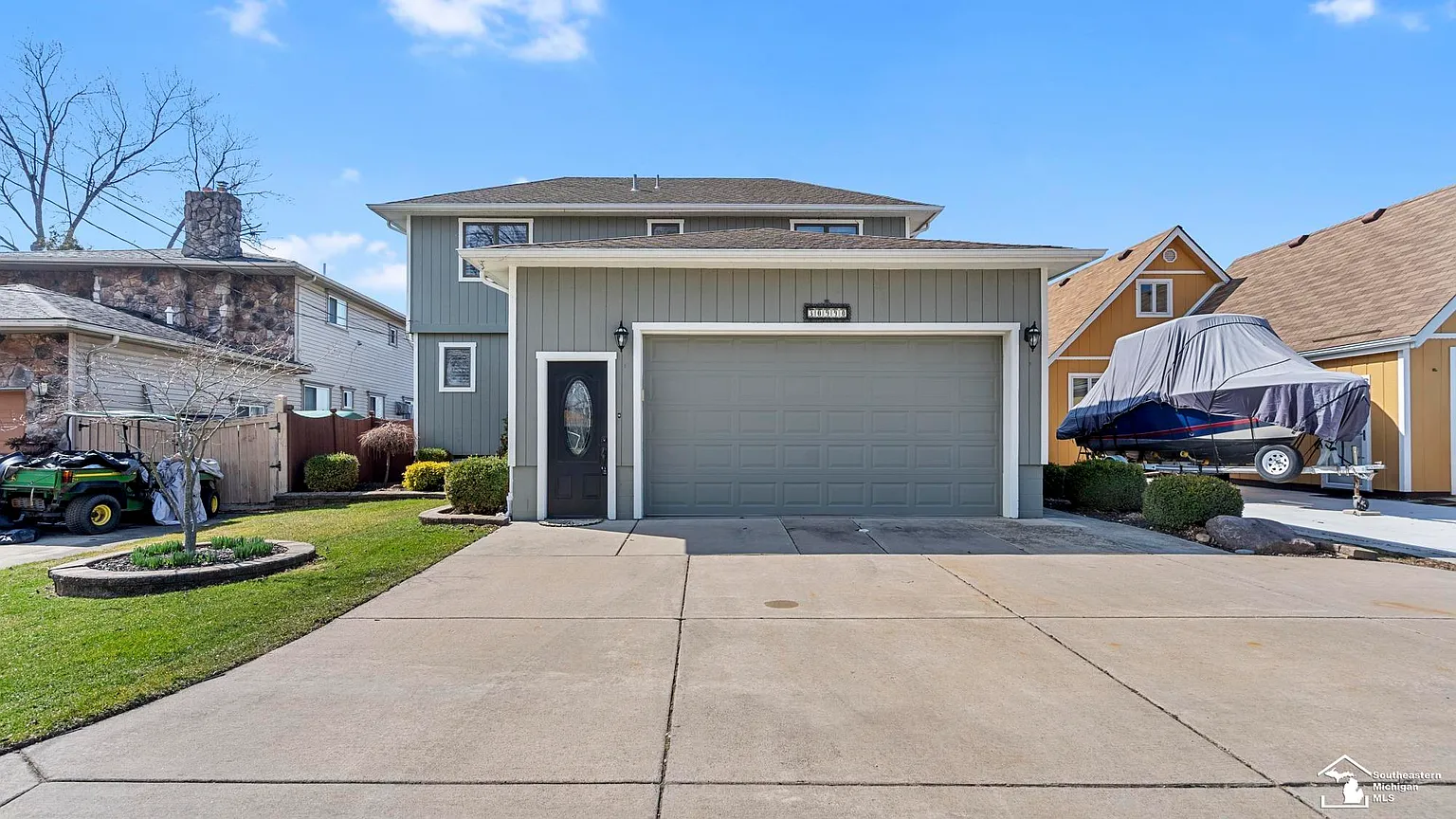 30990 Bayview Dr photo 1