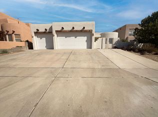 6331 Pima Pl NW, Albuquerque, NM 87120