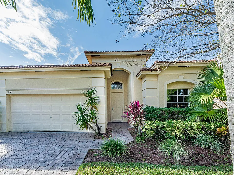 6216 Santa Margarito Dr