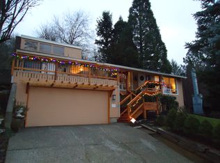 9 Da Vinci St, Lake Oswego, OR 97035