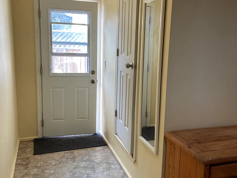 3057 Vaughn Ave #A — Photo 4