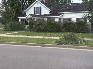 501 N Main St, Necedah, WI 54646