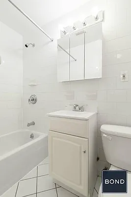 Rented by Bond New York | media 10