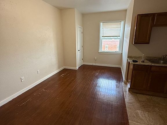 2nd image of 112 E Franklin St APT 19
