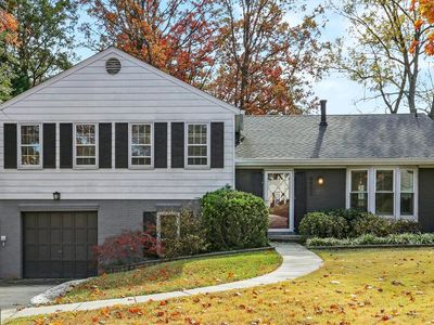 8802 Stonehaven Ct, Rockville, MD, 20854