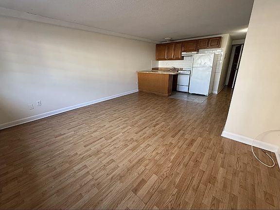 2nd image of 90 Gardner St APT 4