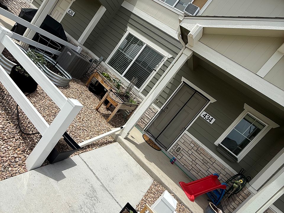 1st image of 434 Mountain Bluebird Dr