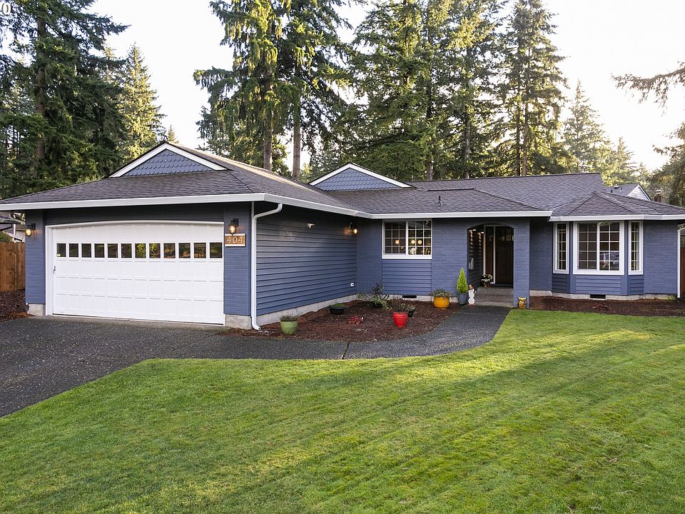 1st image of 404 NE Hearthwood Blvd