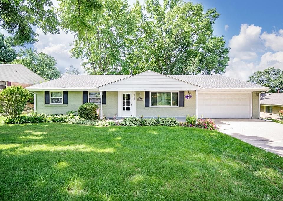 1st image of 2542 Marigold Dr