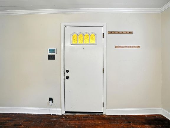 2nd image of 612 City Park Ave