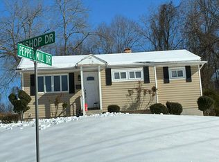 7001 Bishop Dr, Capitol Heights, MD 20743