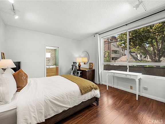 4th image of 1509 Greenfield Ave APT 106