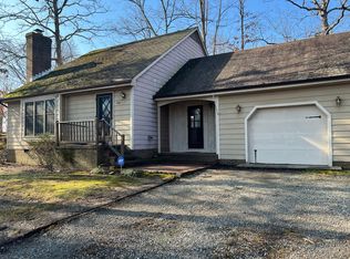 300 Pleasants Dr, Fredericksburg, VA 22407