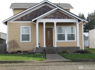 310 N 1st St, Elma, WA 98541