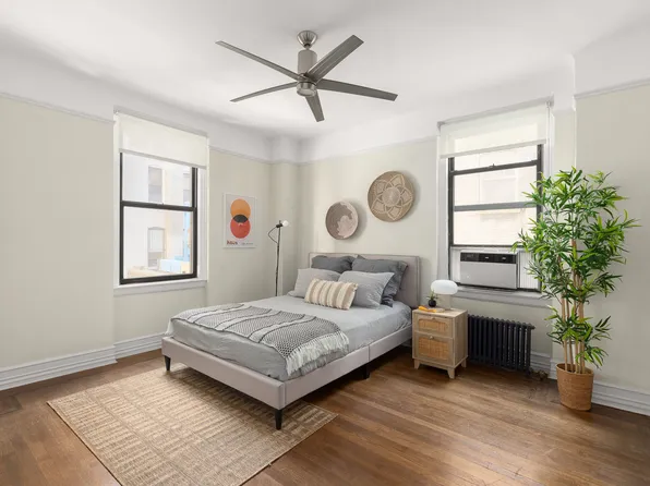 221 West 82nd Street image 5 of 7