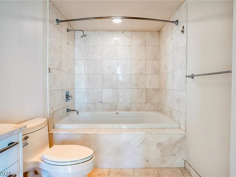 222 Karen Ave #2506 — Photo 8