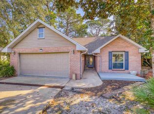 1780 Ivalea Cir, Navarre, FL 32566