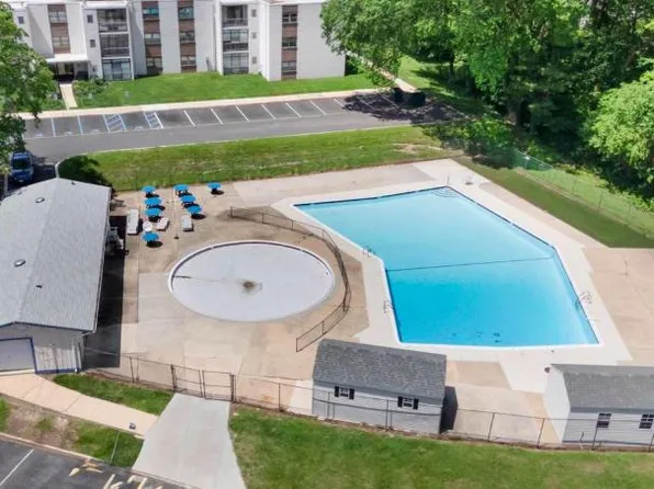 60 Welsh Tract Rd APT 107, Newark, DE 19713