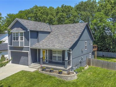 1405 Meadows Ln, Greenwood, MO, 64034