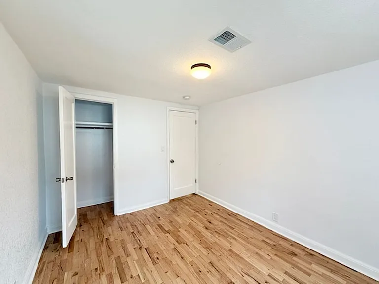 7360 Orchard Ct — Photo 11