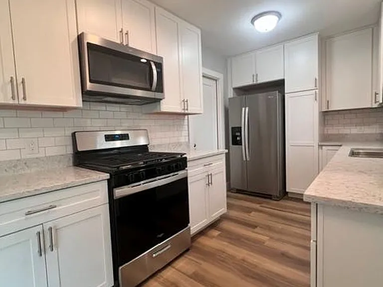 200 Deen Ave — Photo 6