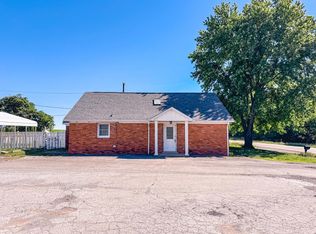 8058 State Route 141 S, Morganfield, KY 42437