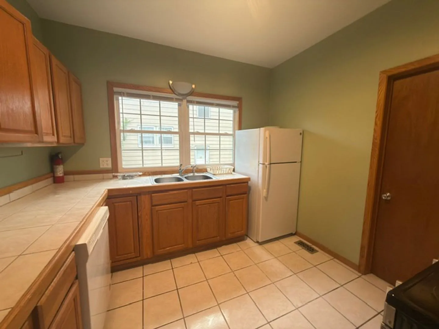 Historic Urbana - 3 Bedroom Home Just Minutes From Campus — Photo 4