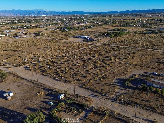 3rd image of 1 Sunset Rd