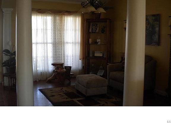 Possibly separate Dinning Room Area. Current sellers use this area as a sitting room.