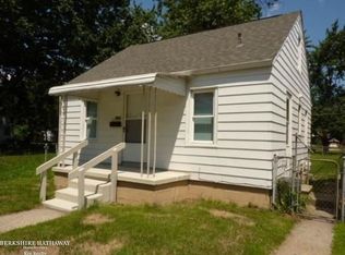 8309 Rivard Ave, Warren, MI 48089