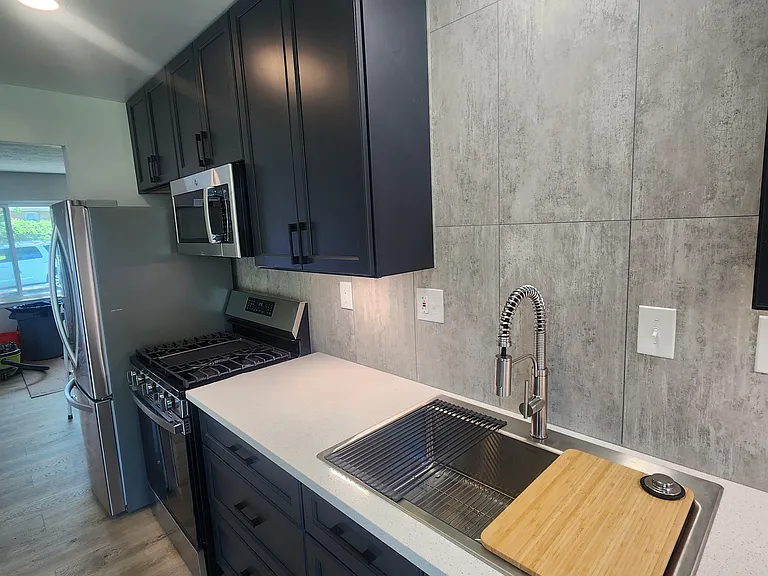 8139 Grand River Rd #2 — Photo 11