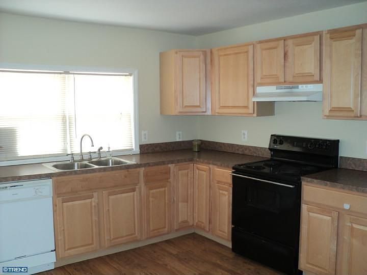 1st image of 57 Primrose Ln