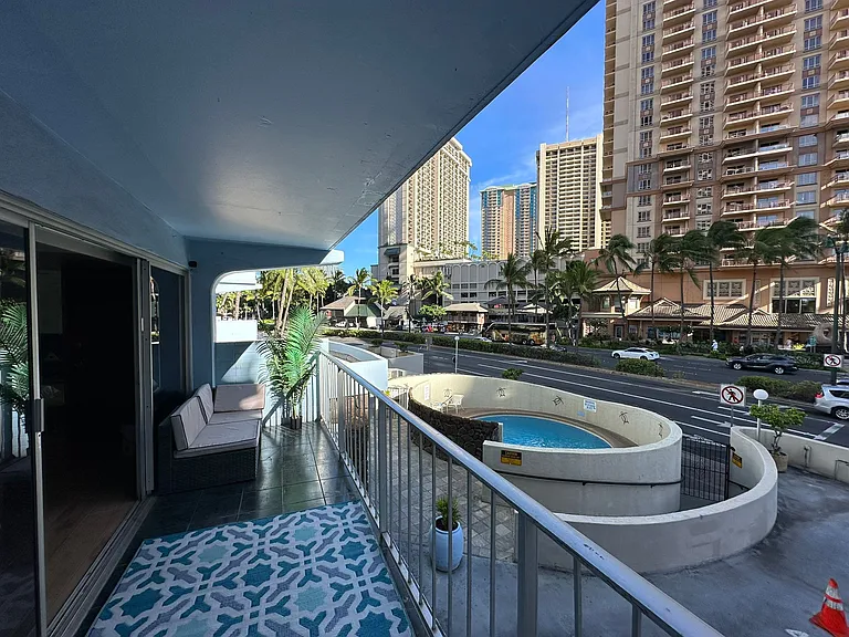 1804 Ala Moana Blvd #3B — Photo 3