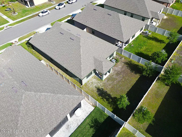4687 Magenta Isles Dr — Photo 25