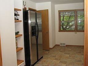 1st image of 915 1st St S