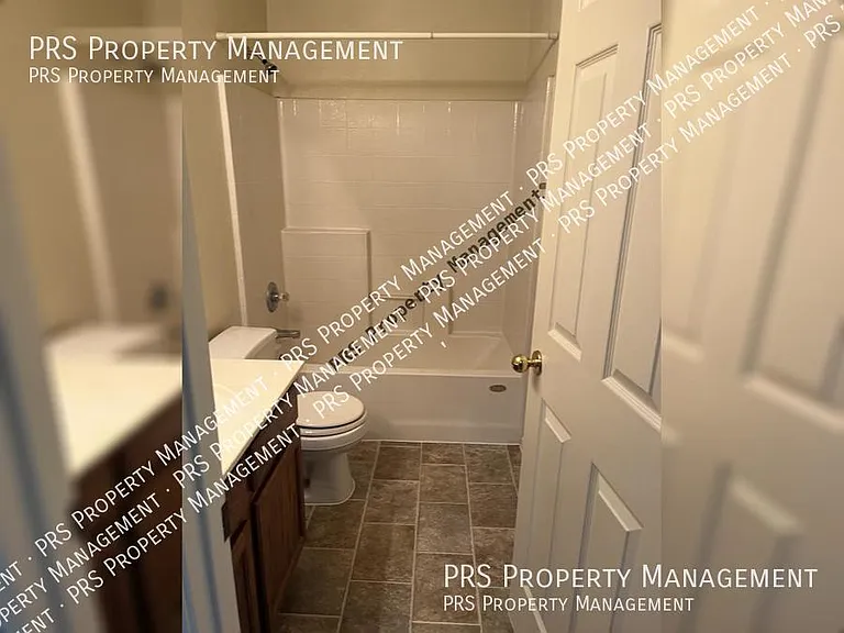 2657 S Keene — Photo 5