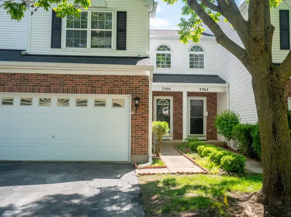 2566 Heritage Ct, Geneva, IL 60134