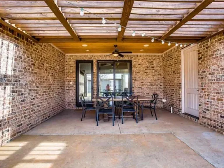 10604 Vicksburg Ave — Photo 26