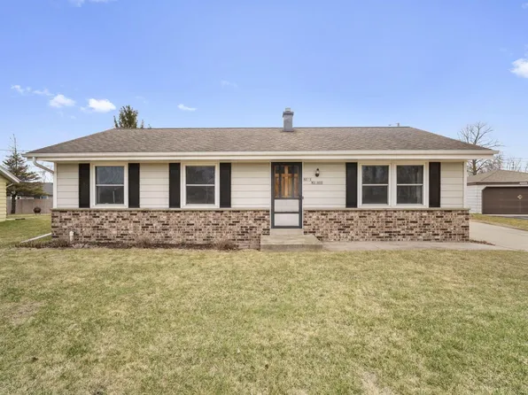 N171W20605 Ridge ROAD, Jackson, WI 53037