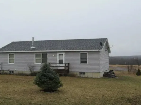 40 Swamp Rd, Fort Edward, NY 12828