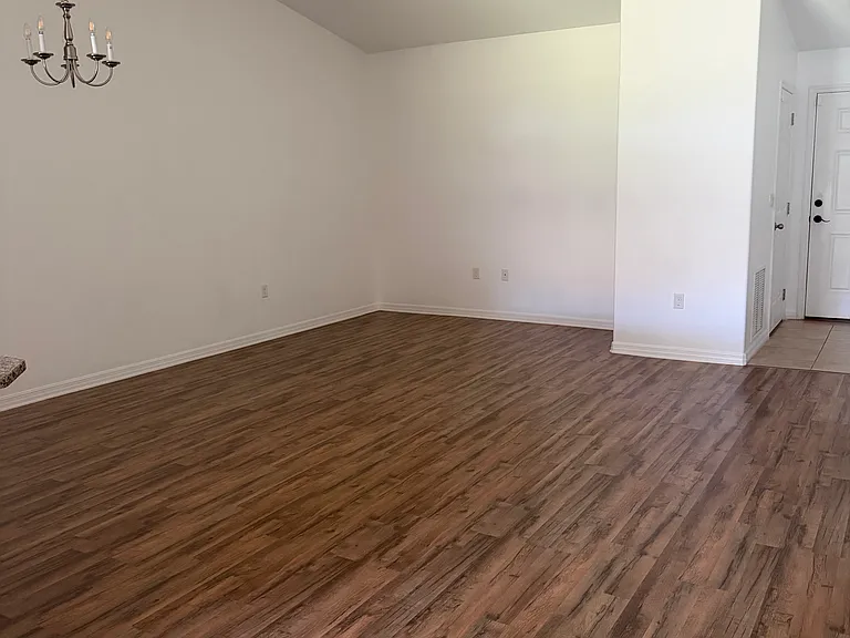 12 Pontiac Ln — Photo 5