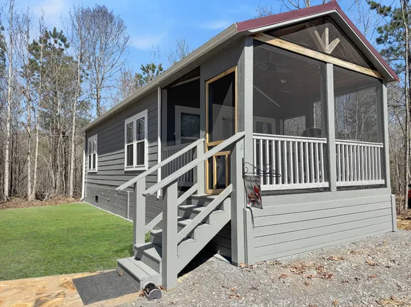 137 Summit Dr, Dover, TN 37058