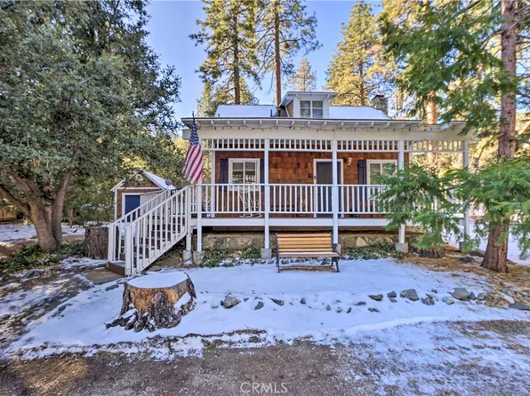 1069 Eagle Rd, Wrightwood, CA 92397