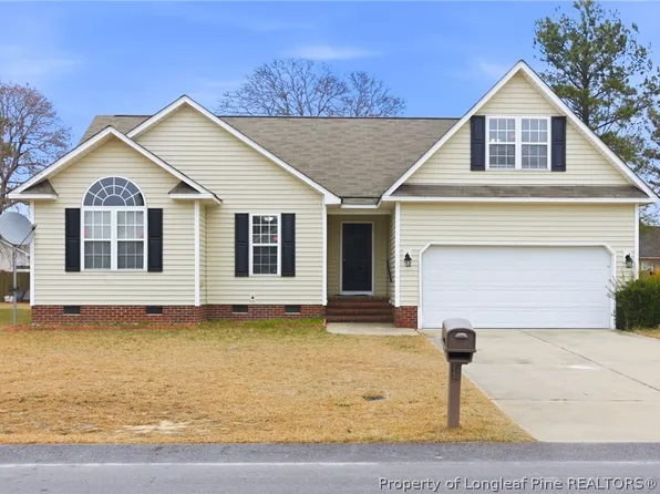 5617 Thackeray Dr, Fayetteville, NC 28306