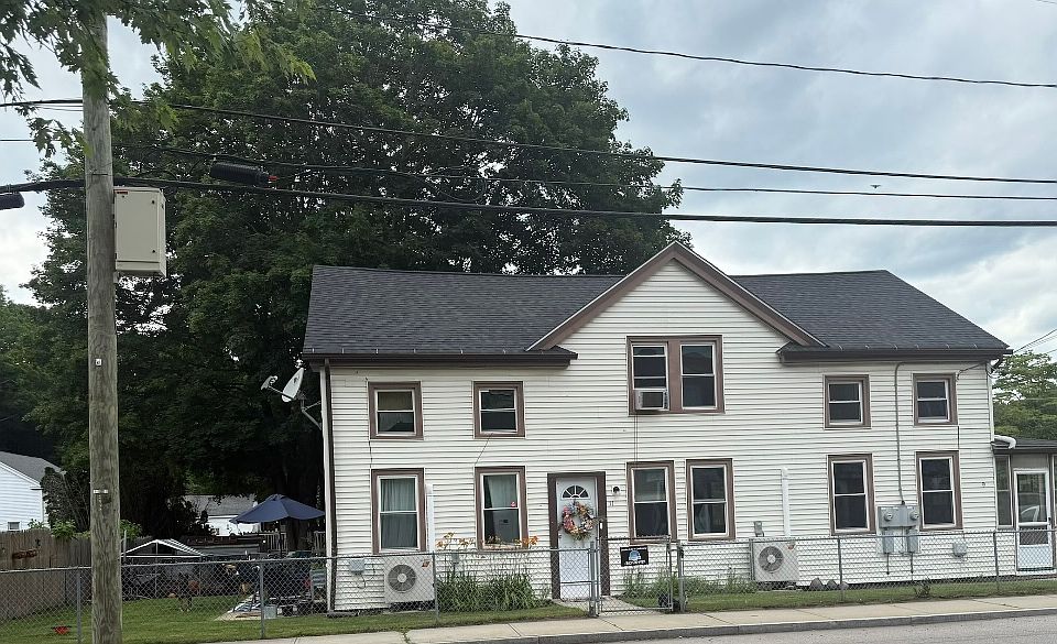 1st image of 9 W Main St #11