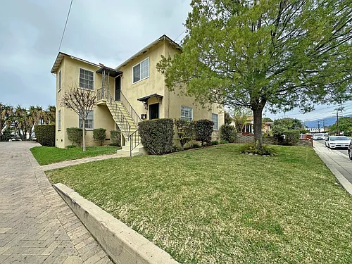 909 S Olive Ave #1/2 Photo 1